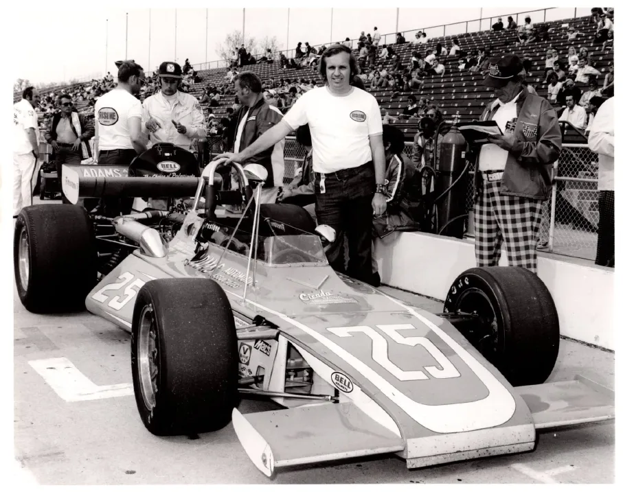 1974-indy-pits.webp
